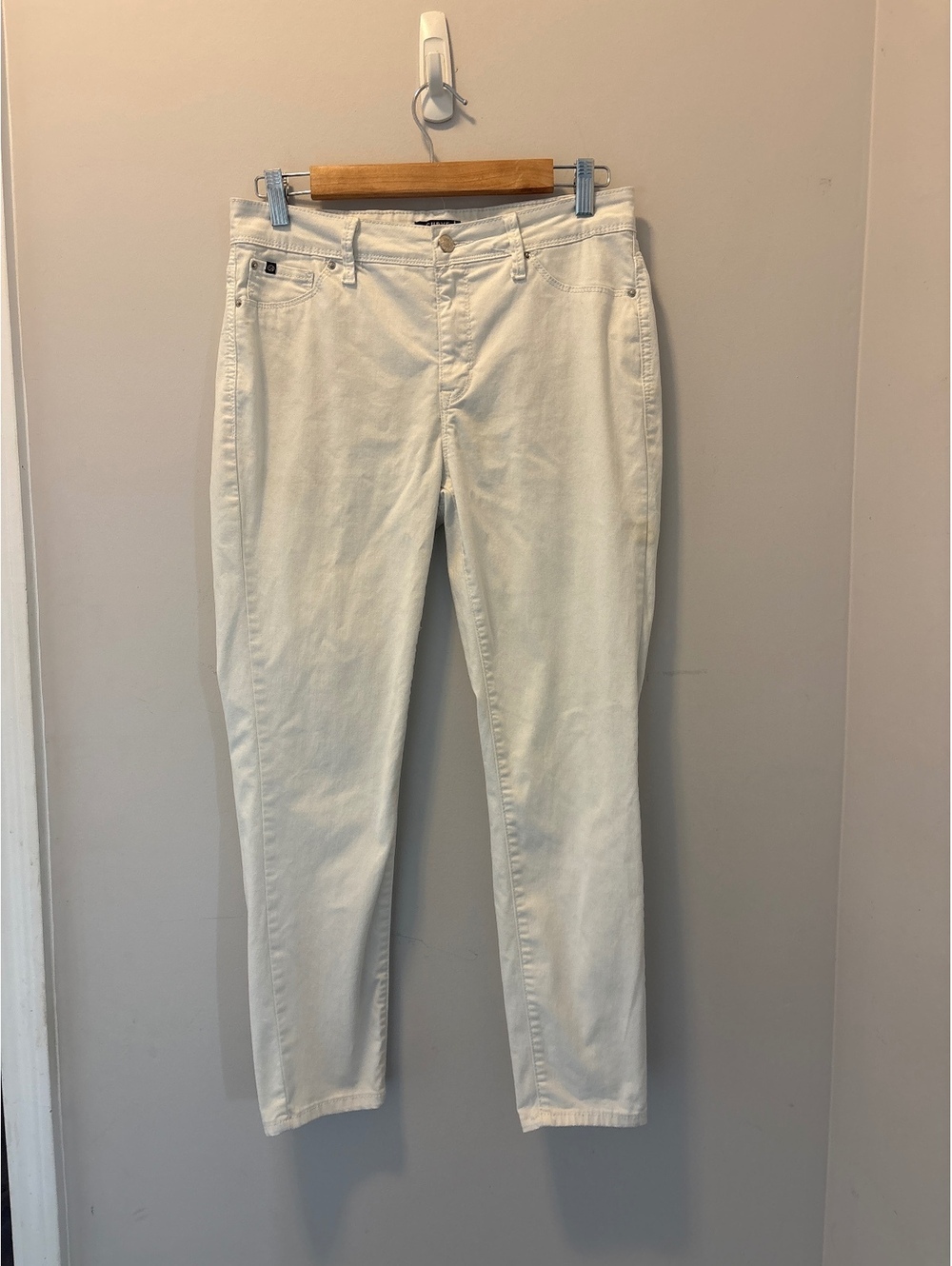 Curve Appeal Minimalist Jegging in White Pants Size 8 Curve Women's Ladies
